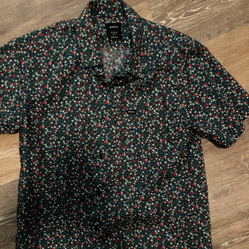 RVCA Short Sleeve Cotton Shirt | Slim Fit | Medium